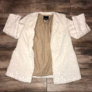 Sam Edelman - Charles Faux-Fur Leopard Coa…